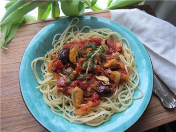 tomatsås med sälta och rosmarin